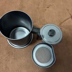 油こし器（オイルポット）セット｜フタ・こし網付きの画像