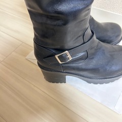 厚底ロングブーツの画像