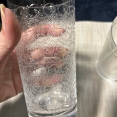 ティファニーとバカラグラスの画像