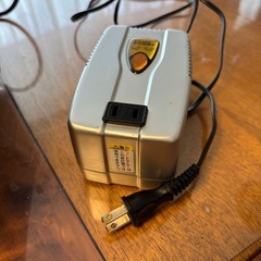 変圧器２台セットの画像