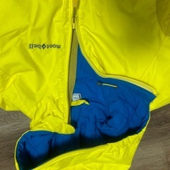 ジャンプスーツ　100  モンベルの画像