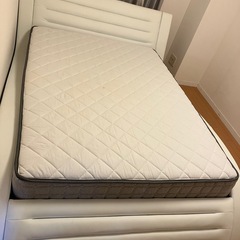 ¥0 高級あるベッド（マットレス付）本日or明日限定投稿の画像