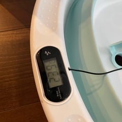 折りたたみバス　温度計付き　沐浴バスの画像