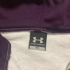UNDER ARMOUR　長袖パーカーの画像