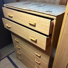 7段タンスの画像