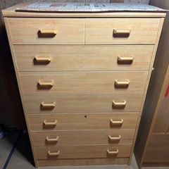 7段タンスの画像