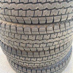 145/80R12スタッドレスタイヤの画像