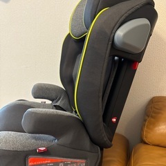 ジョイー joie ジュニアシート エレベート チャイルドシートの画像