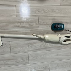 ♦マキタ 充電式クリーナー  CL100Dの画像