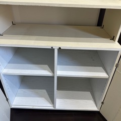 キャビネットの画像