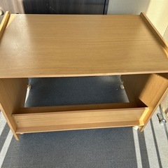 子供用学習机の画像