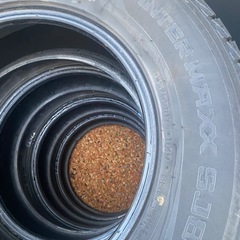 265/65R17スタッドレスタイヤ4本の画像