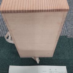 花瓶　　　焼物の画像