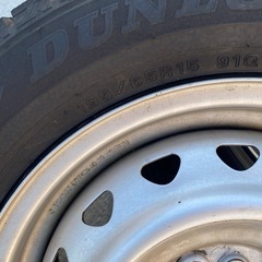 195/65R15スタッドレスタイヤの画像