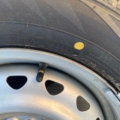 195/65R15スタッドレスタイヤの画像
