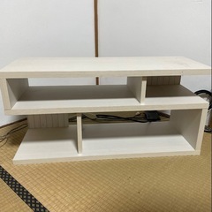 テレビ台の画像