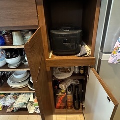 食器棚の画像