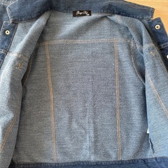 デニムジャケットの画像