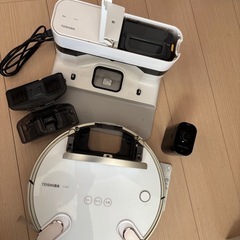 TOSHIBA自動掃除機の画像