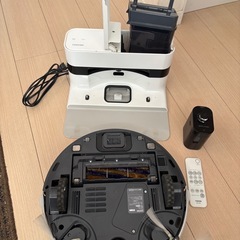 TOSHIBA自動掃除機の画像