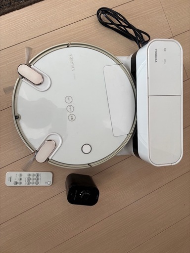 TOSHIBA自動掃除機