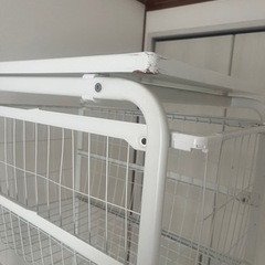 収納ラックの画像