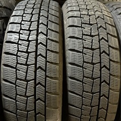 165/65R14 ダンロップスタッドレスタイヤ4本 の画像