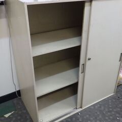 スチールキャビネット　3段の画像