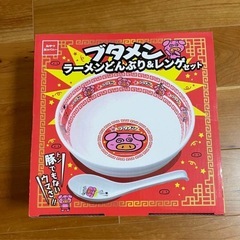 ブタメン ラーメンどんぶり ＆ レンゲ セットの画像