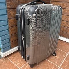 キャリーケースの画像