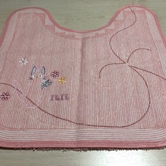 魔女の宅急便　ジジ　トイレのフタとマットセットの画像