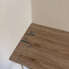 折り畳み可能ワークデスクの画像