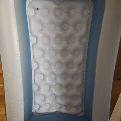 【無料】チャイルドシートとプールの画像