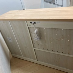 北欧風食器棚　キャスター付きの画像