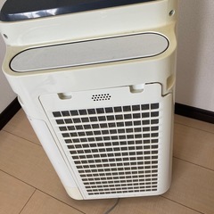 空気清浄機の画像
