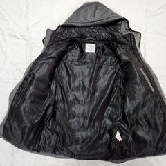 ikka フード付きダウンジャケット Mの画像