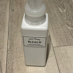 漂白剤 詰替えボトルの画像