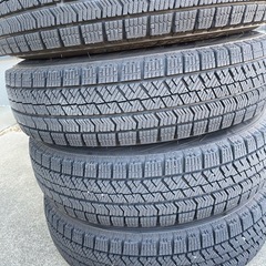 ブリヂストン　スタッドレス　145/80r13 VRX2の画像
