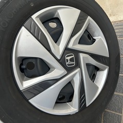 フリード純正ホイールの画像