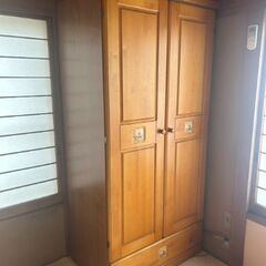 洋服ダンスの画像