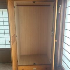 洋服ダンスの画像