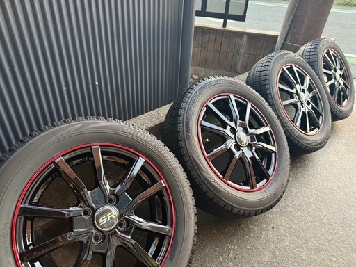スタッドレスタイヤ  165/65R-15
