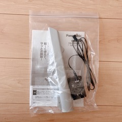 パナソニック Panasonic 充電式掃除機 サイクロン掃除機 コードレスクリーナー MC-SBV01 ホワイトの画像