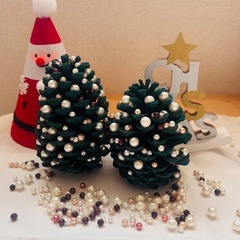 パール装飾 松ぼっくり アレンジメント　クリスマス　正月　飾りの画像