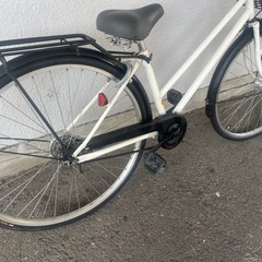 11J17  シティサイクル２７　オートライト付き　★自転車専門店の中古車です★　【消費税込み・防犯登録６００円込みの画像
