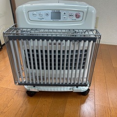 石油ファンヒーターの画像