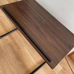 パソコンテーブル（難あり）の画像