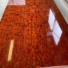 テーブル
の画像