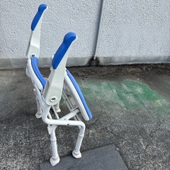 シャワーベンチ　骨盤サポートタイプの画像