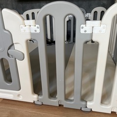 美品 ベビーサークルの画像